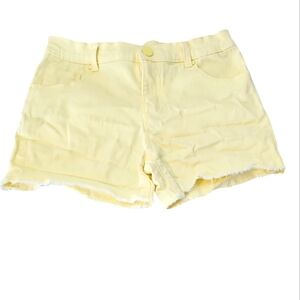 365 Yellow Denim Heart Pocket Shorts 98% Cotton 2% Spandex Size 8